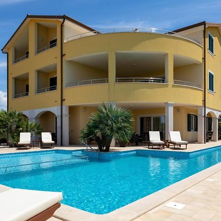 B&B Villa Oasa 1 로비니 외부 사진