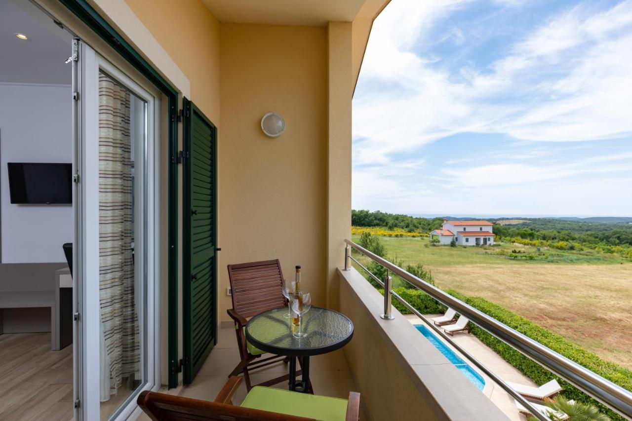 B&B Villa Oasa 1 로비니 외부 사진
