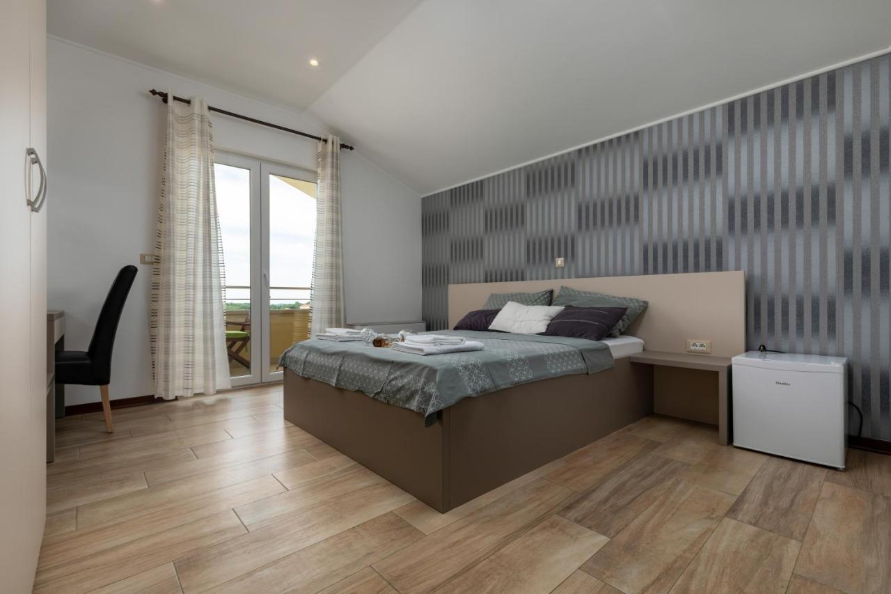 B&B Villa Oasa 1 로비니 외부 사진
