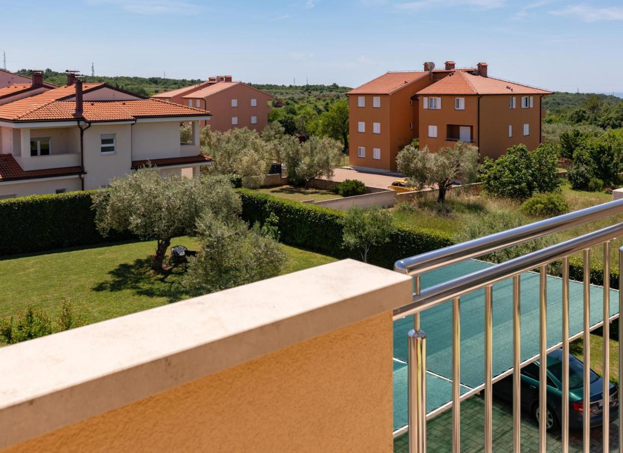 B&B Villa Oasa 1 로비니 외부 사진