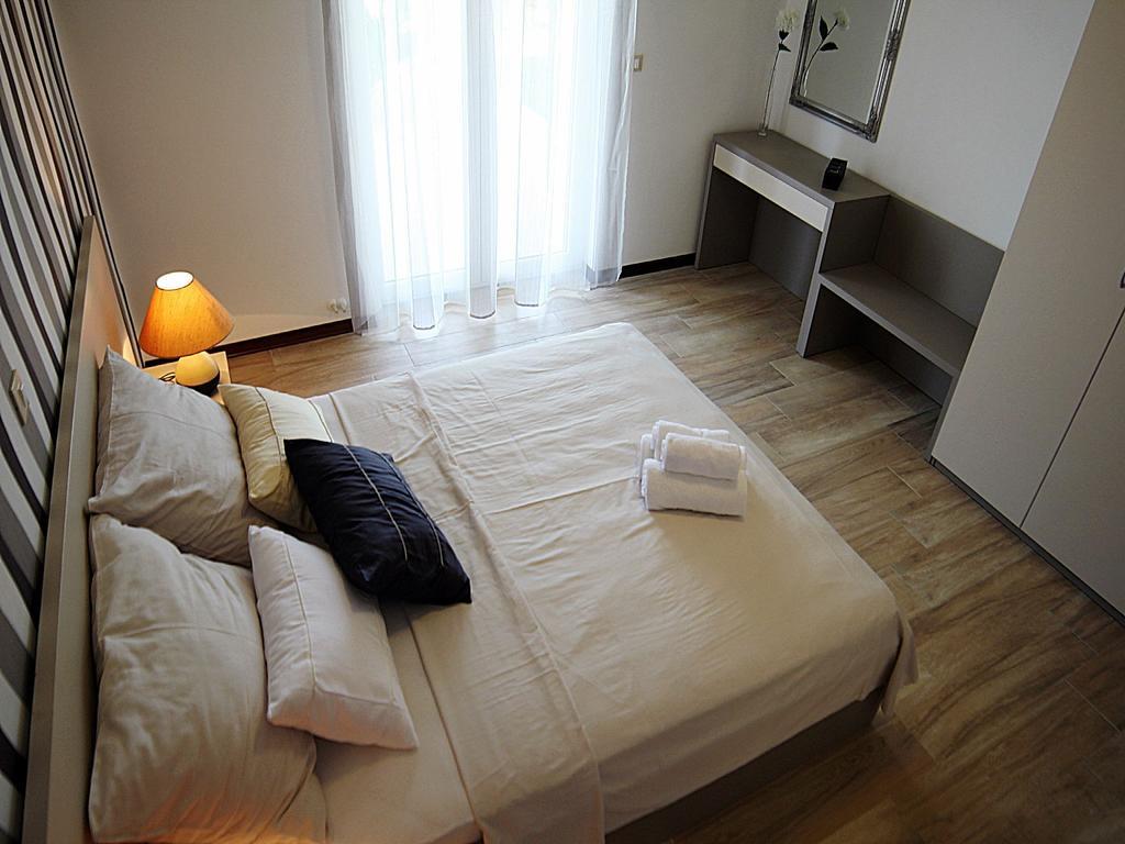 B&B Villa Oasa 1 로비니 외부 사진