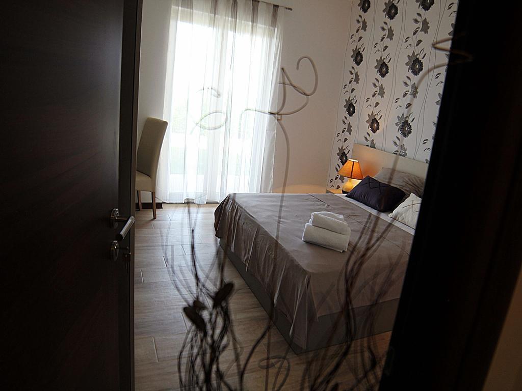 B&B Villa Oasa 1 로비니 외부 사진