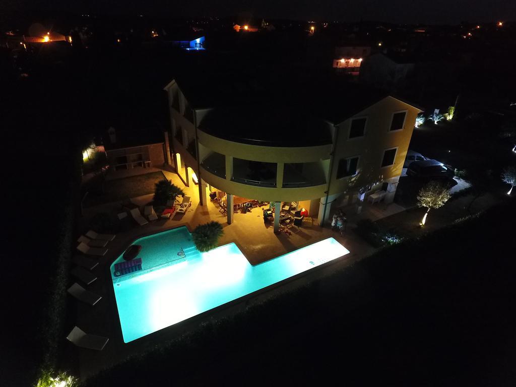 B&B Villa Oasa 1 로비니 외부 사진