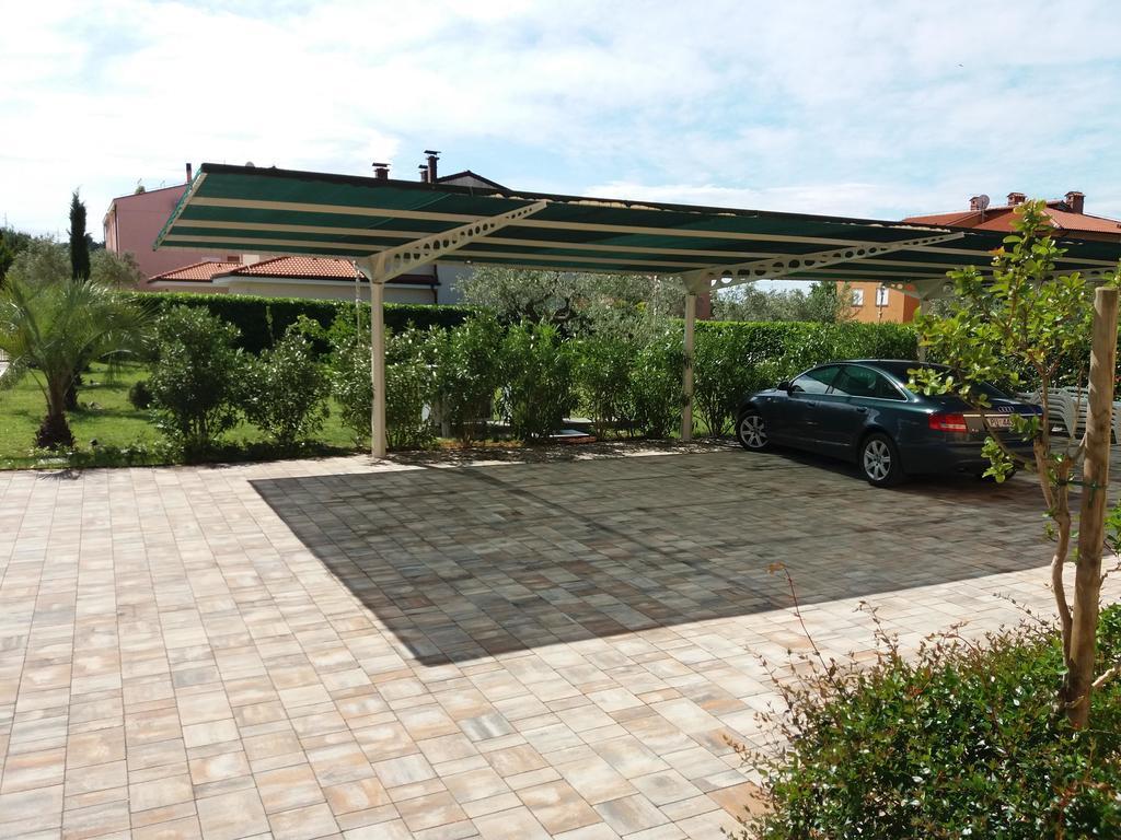 B&B Villa Oasa 1 로비니 외부 사진